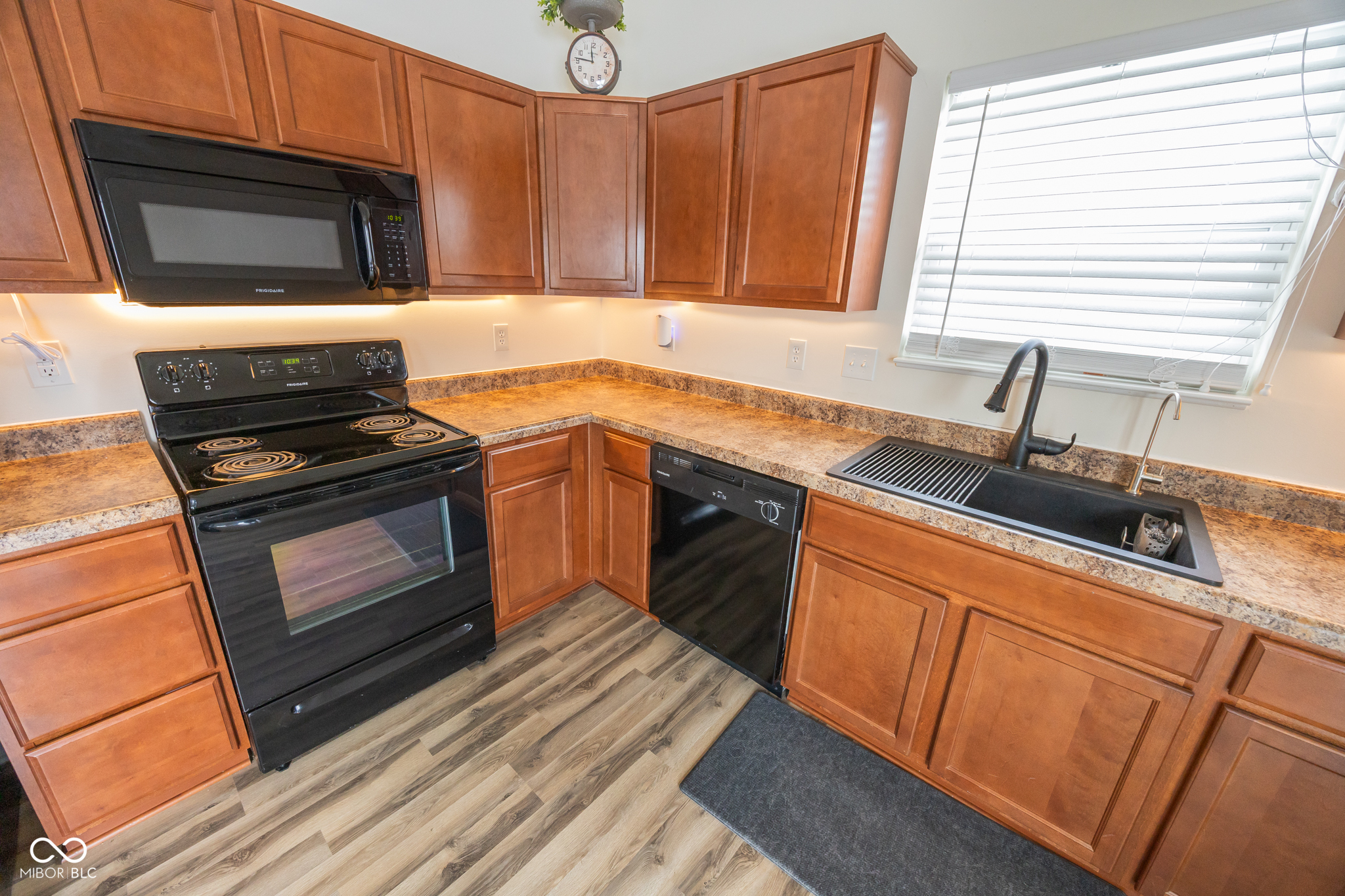 1212 Crabapple Road Franklin, IN 46131 - Photo 8 of 28