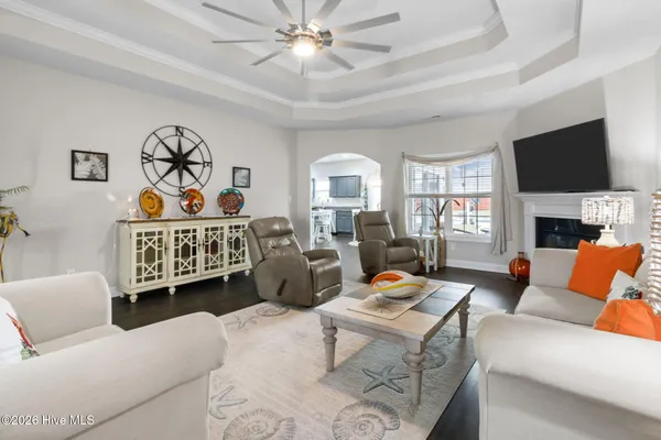 $525,000 | 215 Knightheads Drive, Swansboro, NC 28584