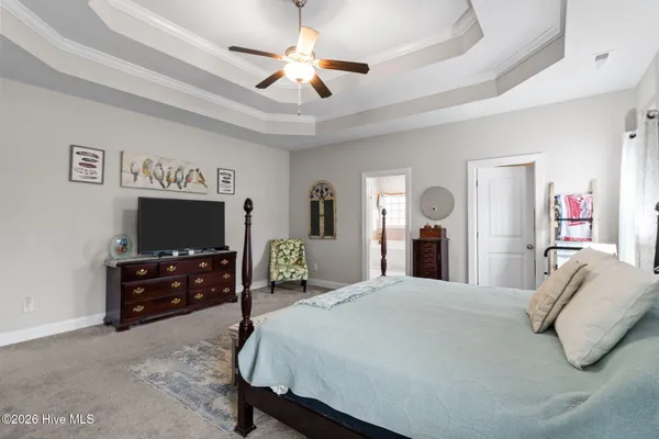 $525,000 | 215 Knightheads Drive, Swansboro, NC 28584