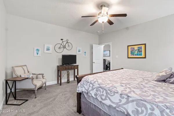 $525,000 | 215 Knightheads Drive, Swansboro, NC 28584