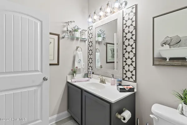 $525,000 | 215 Knightheads Drive, Swansboro, NC 28584