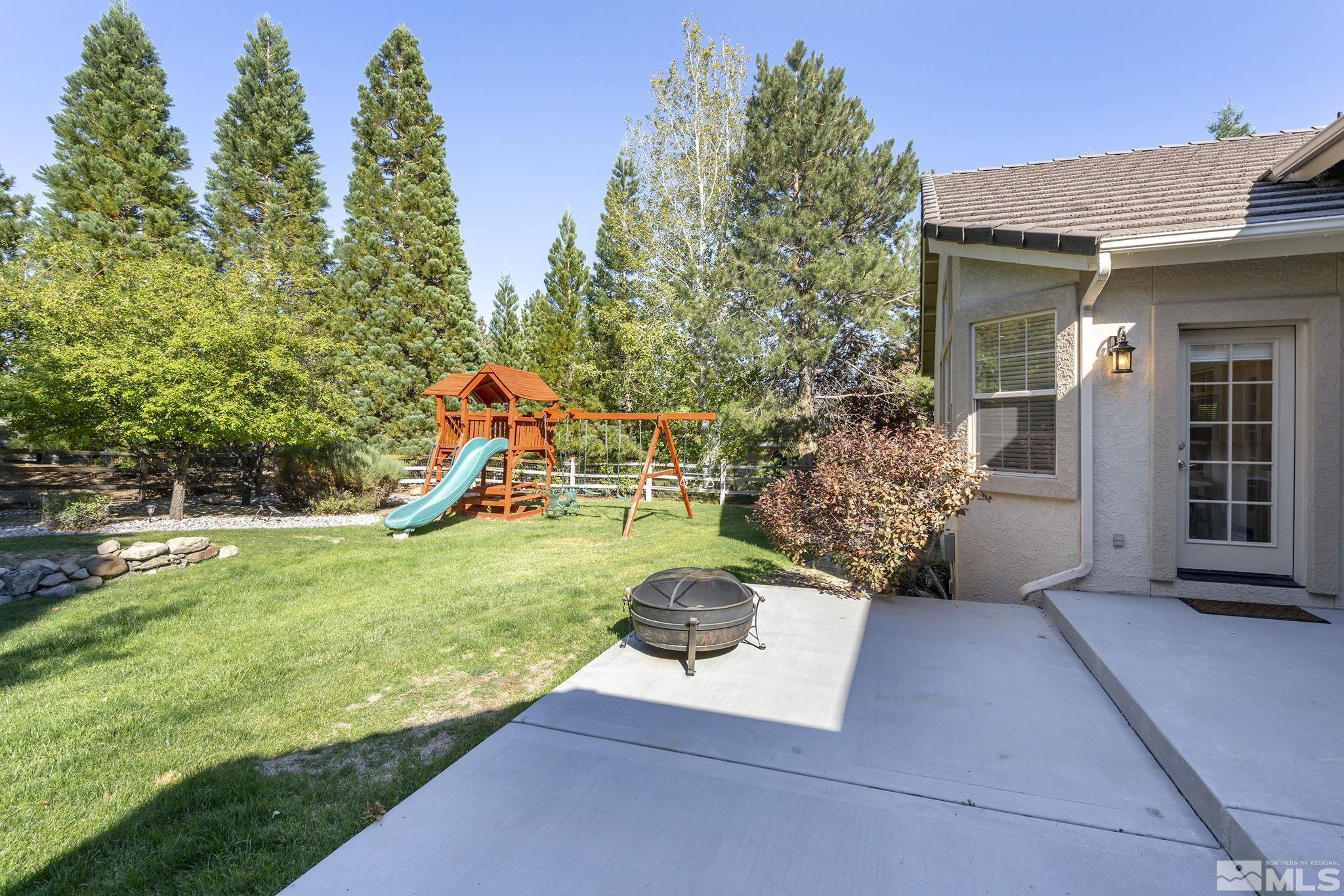 14265 Via Contento Court Reno, NV 89511 - Photo 3 of 26 Photo 3