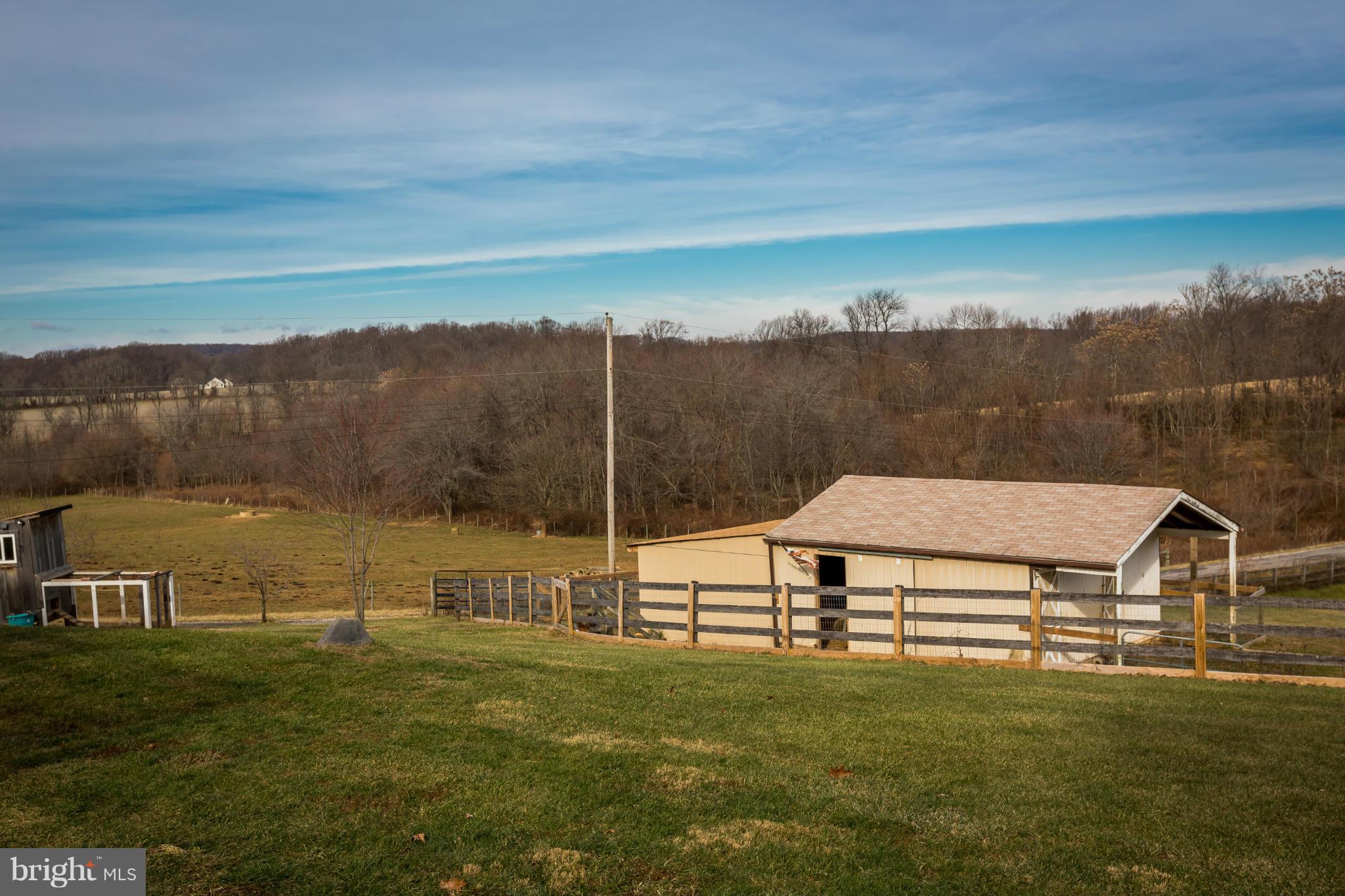 2605 Florence Road Mount Airy, MD 21771 - Photo 28 of 30 Great Barn for 4-H