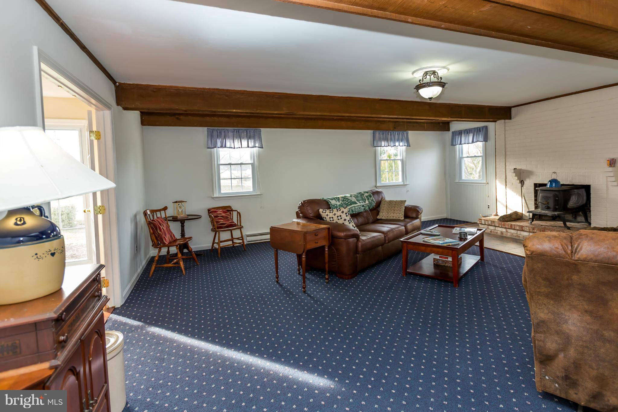 2605 Florence Road Mount Airy, MD 21771 - Photo 4 of 30 Large Family Room