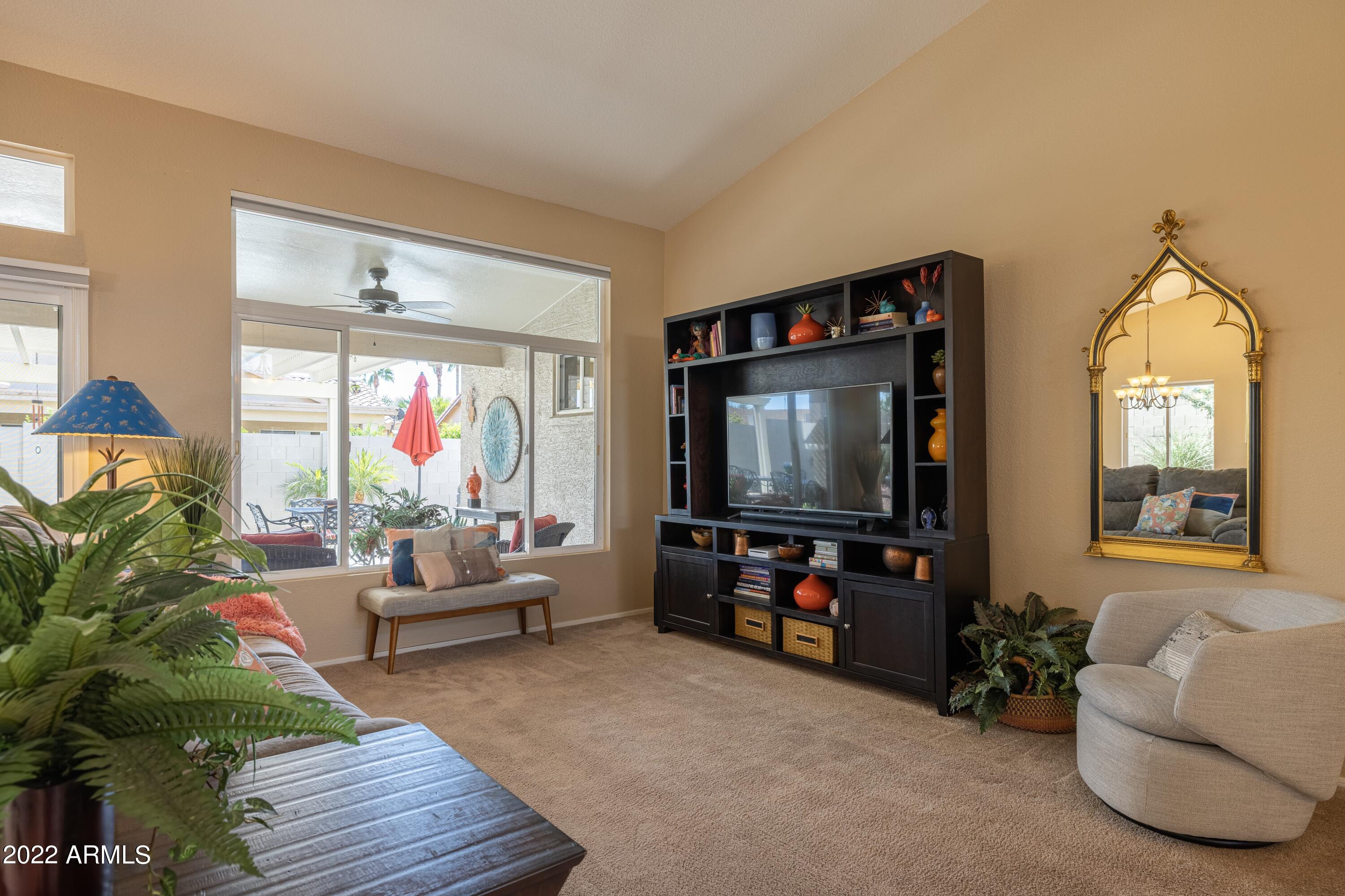 14844 Piccadilly Road Goodyear, AZ 85395 - Photo 5 of 31 006_Family III