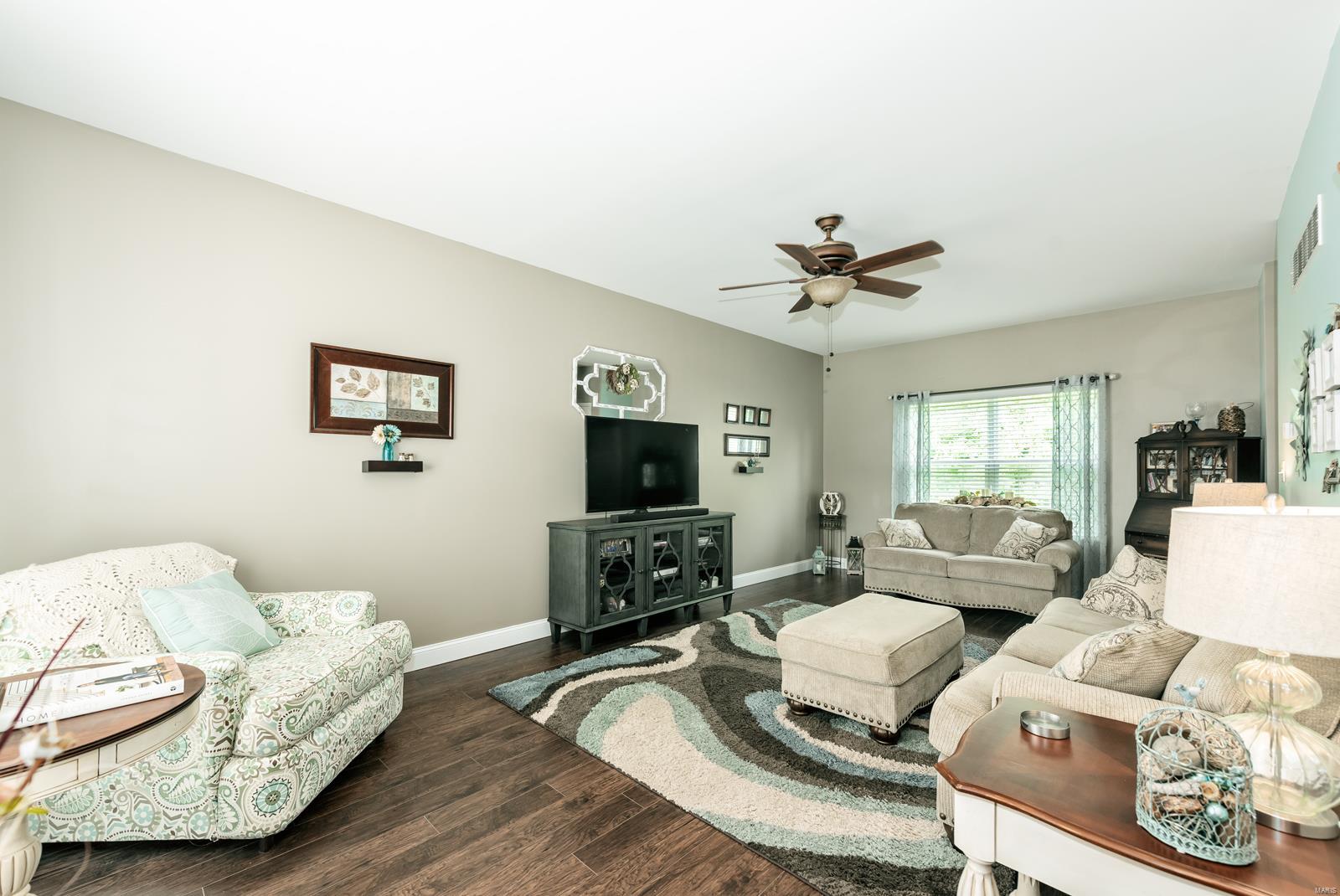 512 Springhurst Parkway O'Fallon, MO 63368 - Photo 2 of 23 Gallery Image 2