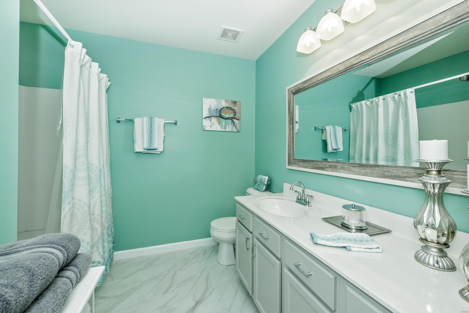 512 Springhurst Parkway O'Fallon, MO 63368 - Photo 14 of 23 Gallery Image 14