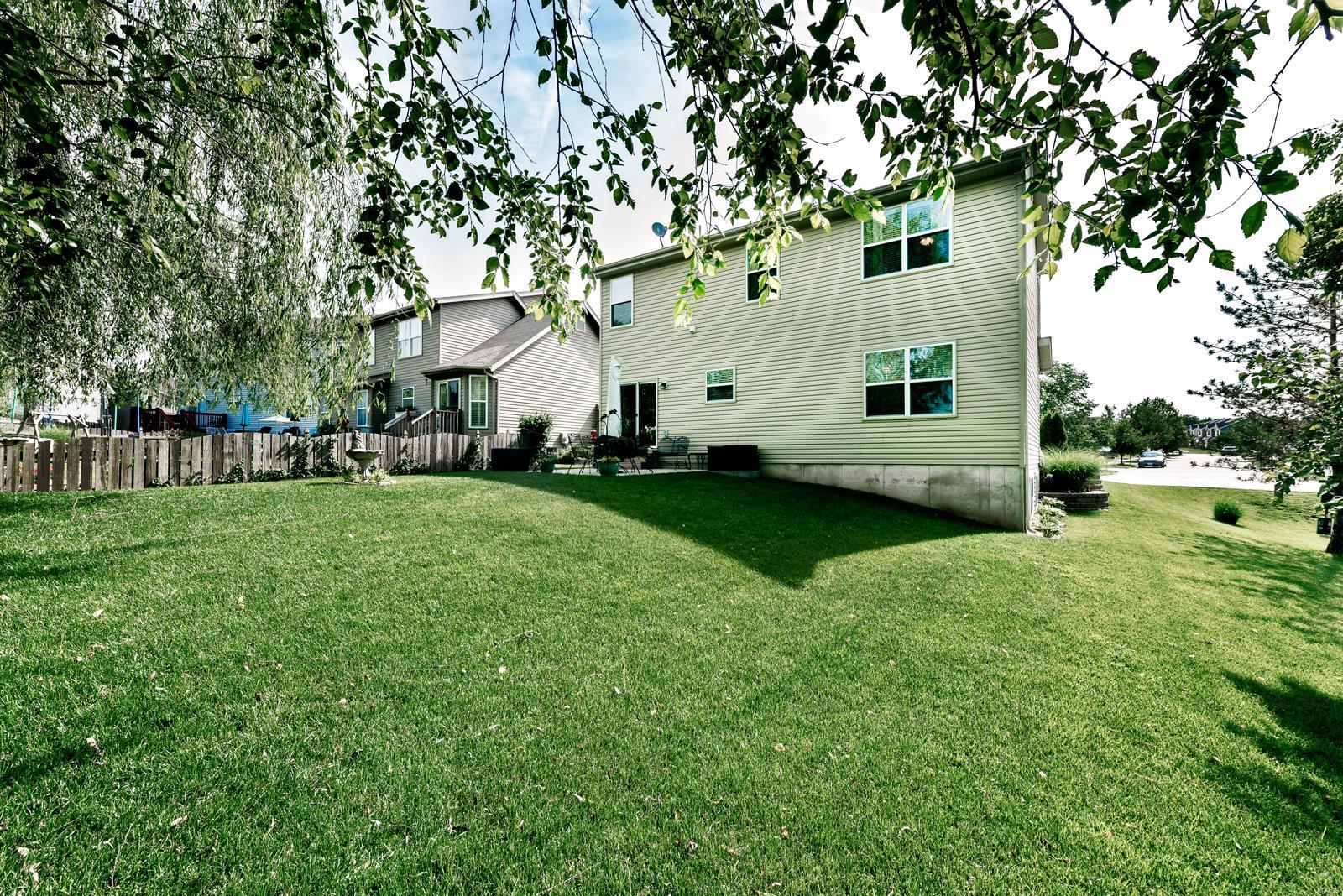 512 Springhurst Parkway O'Fallon, MO 63368 - Photo 20 of 23 Gallery Image 20