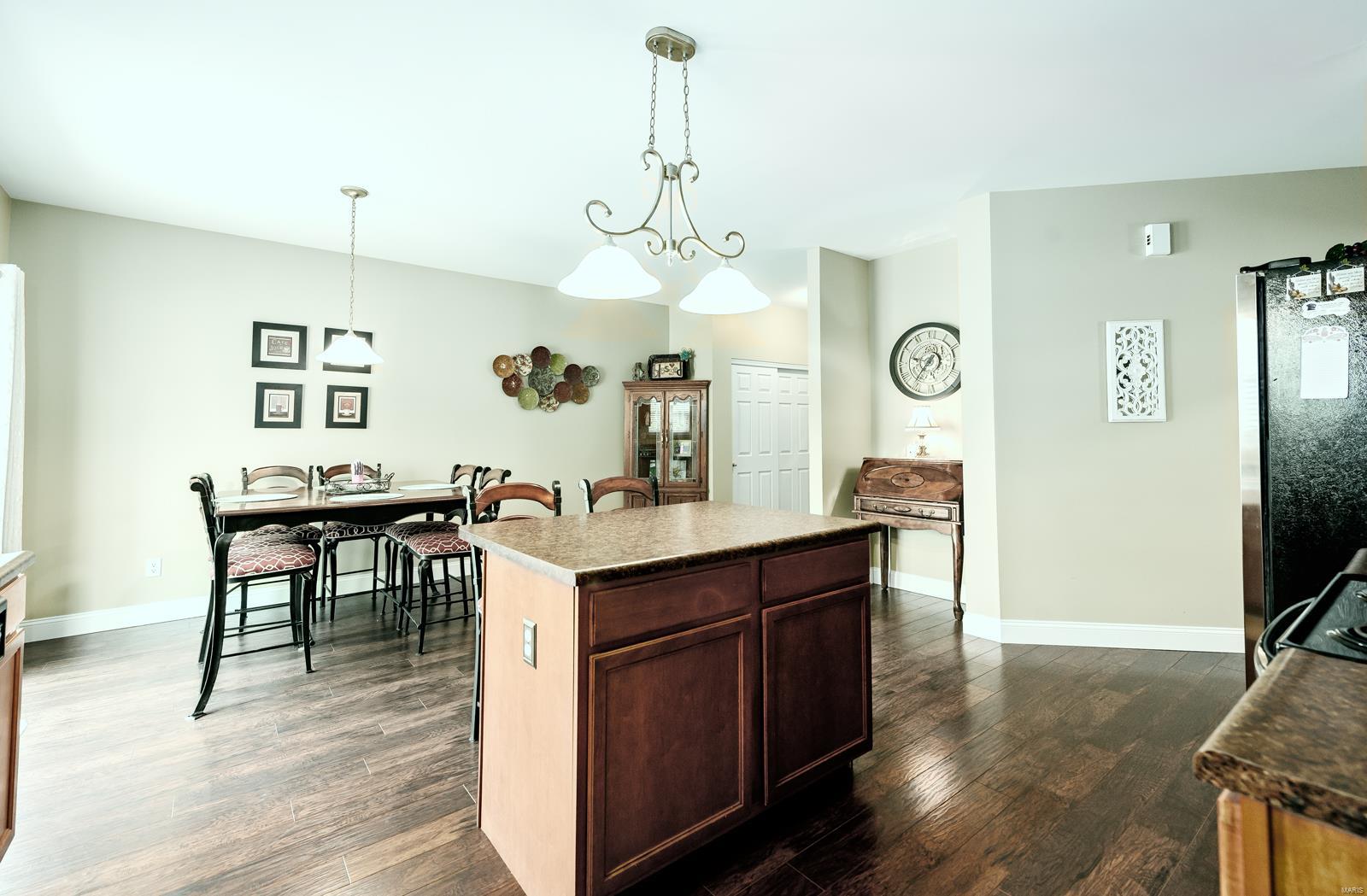 512 Springhurst Parkway O'Fallon, MO 63368 - Photo 8 of 23 Gallery Image 8