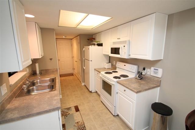 10015 Oak Trail Road Fort Wayne, IN 46825 - Photo 8 of 21