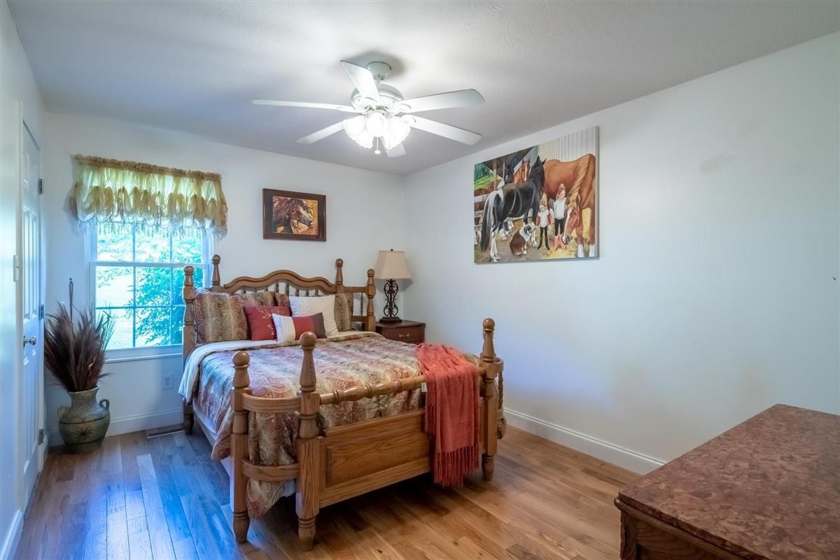 259 Farmer Road Kingston, TN 37763 - Photo 12 of 38 Gallery Image 12