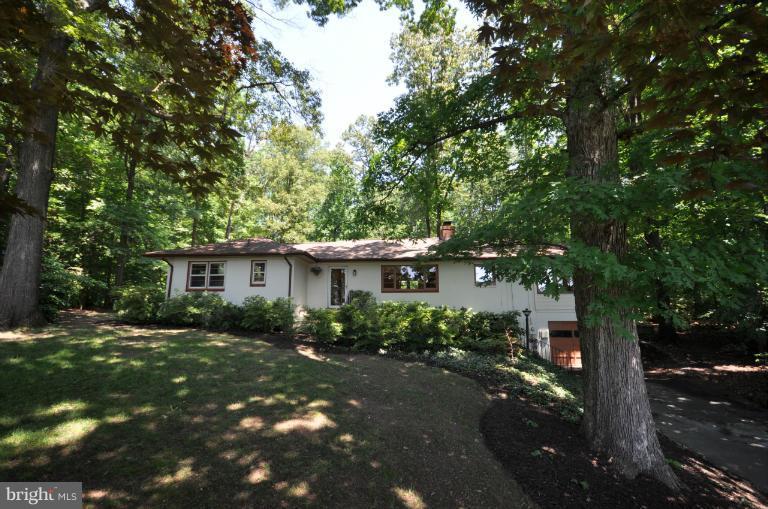 10725 Kinloch Road Silver Spring, MD 20903 - Photo 16 of 16 Exterior (Front)