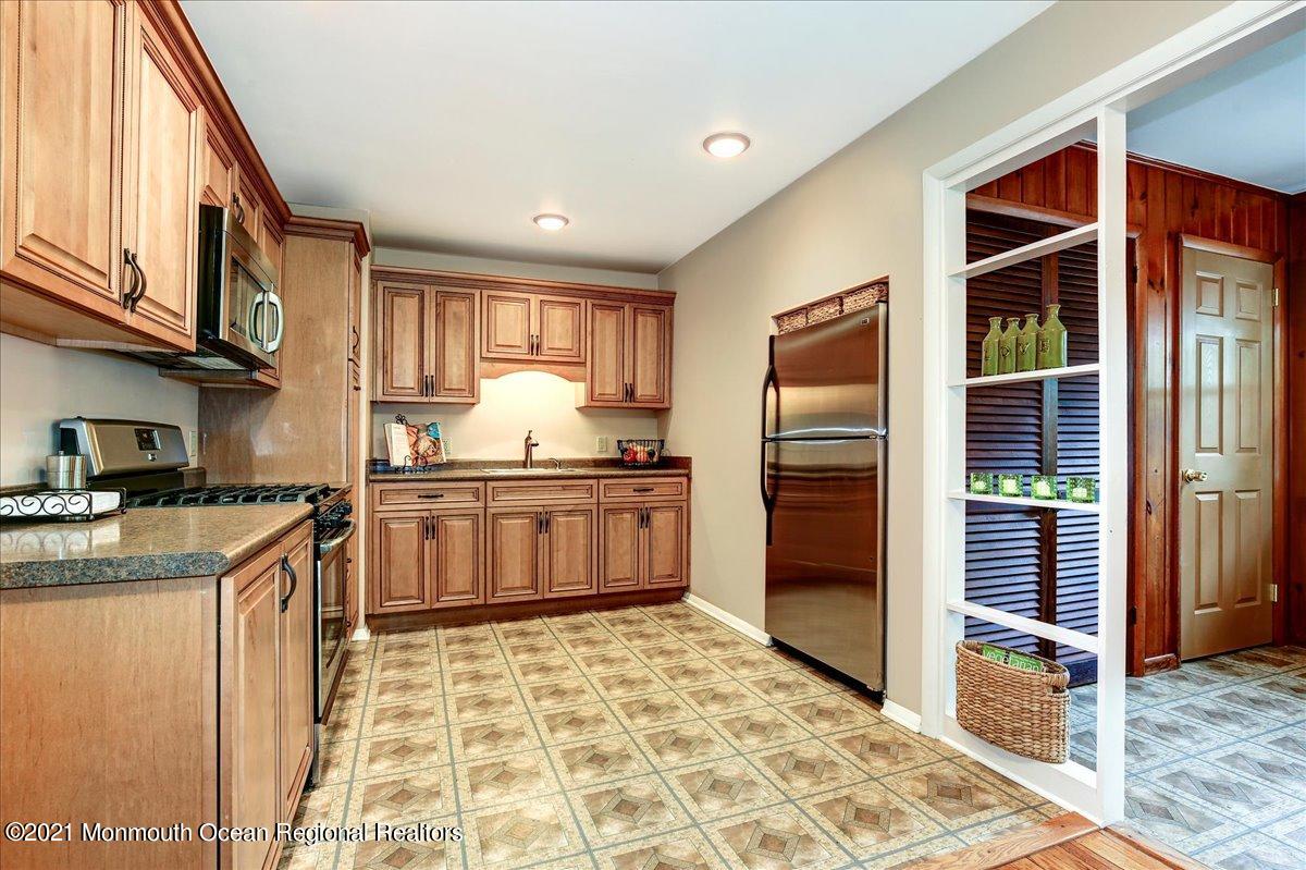 720 Midstreams Road Brick, NJ 08724 - Photo 11 of 31 21-720Midstreams_021