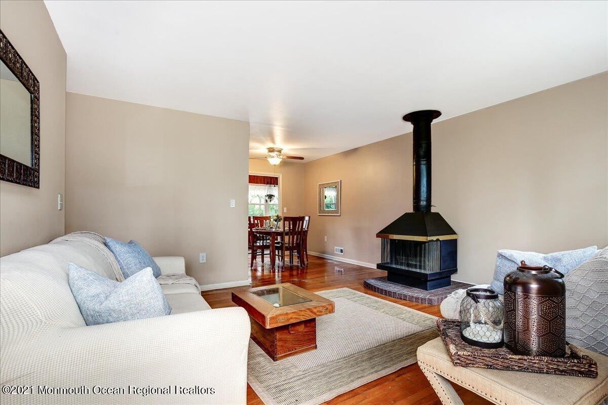 720 Midstreams Road Brick, NJ 08724 - Photo 6 of 31 10-720Midstreams_010