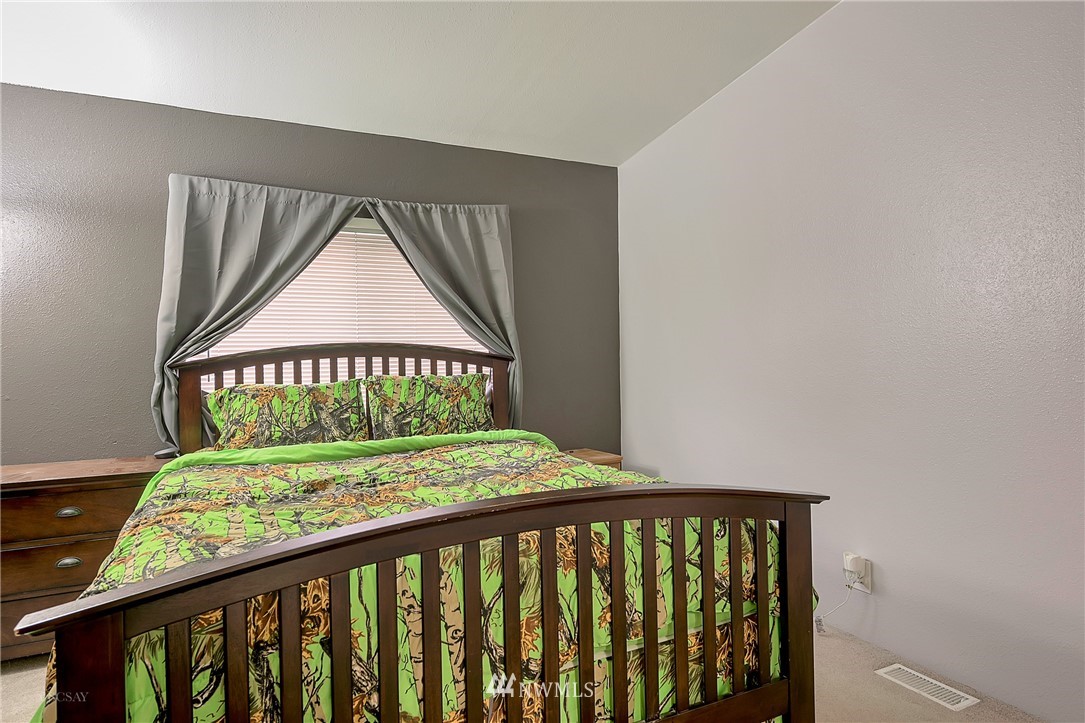 4165 Arnie Road Blaine, WA 98230 - Photo 13 of 22 Gallery Image 13
