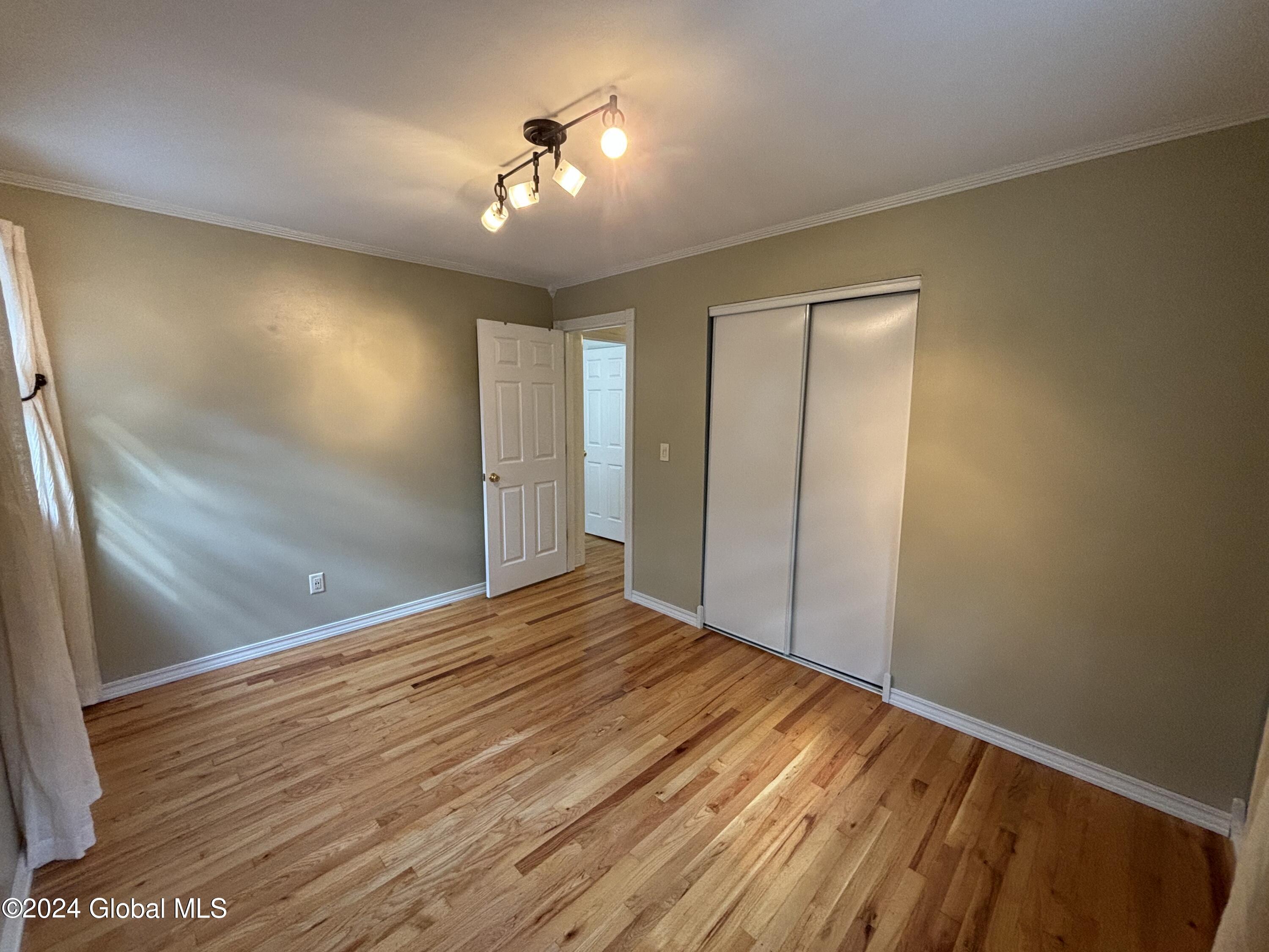 1 Compton Road Clifton Park, NY 12065 - Photo 20 of 34 IMG_1677