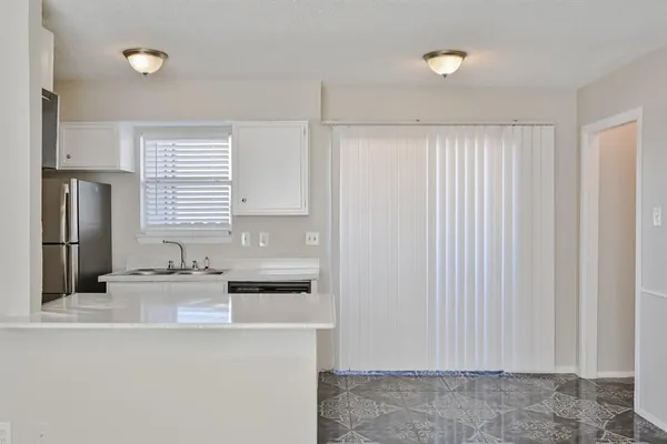 $950 | 8002 Cambridge Circle, Unit A, White Settlement, TX 76108