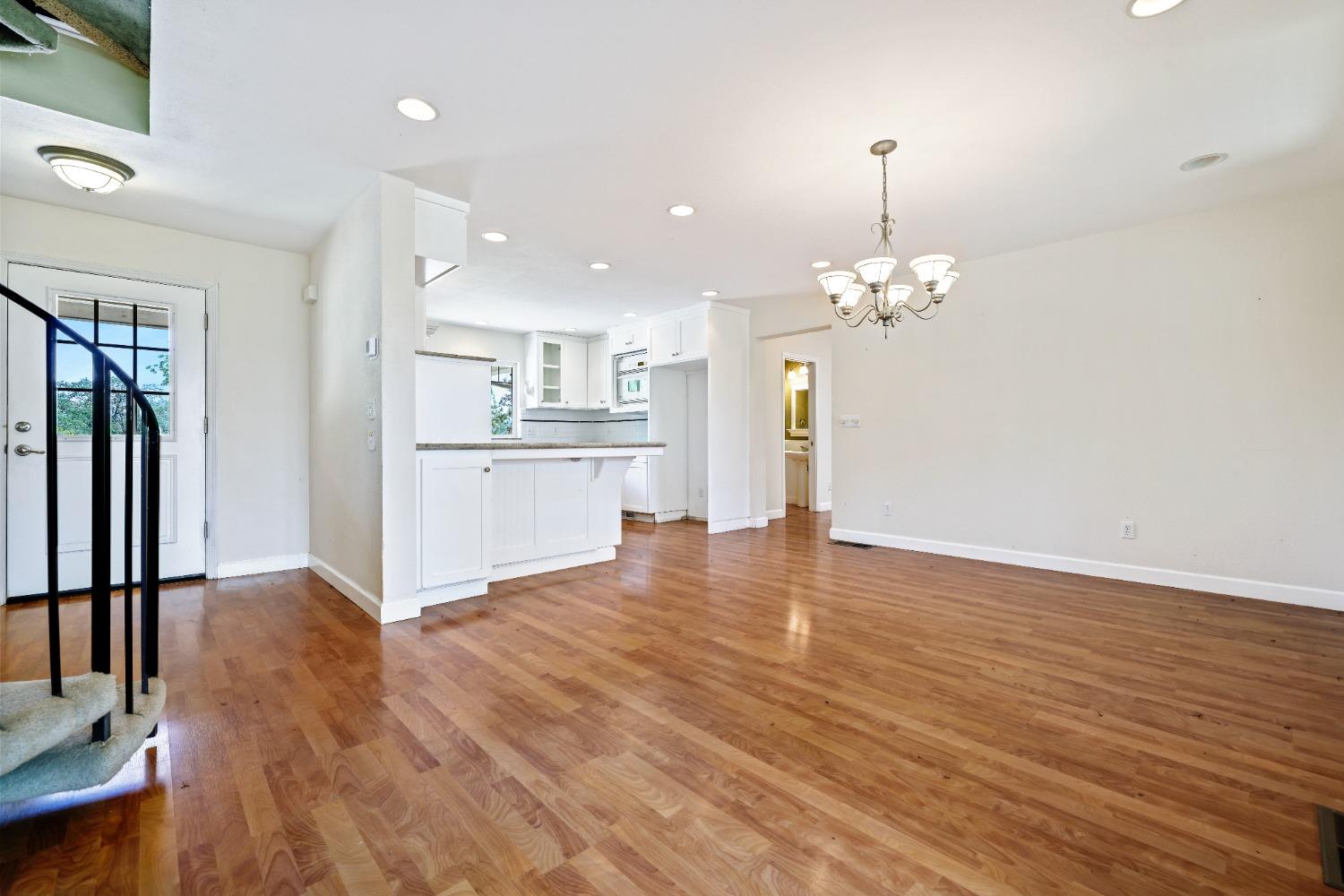 10724 Ferguson Road Clovis, CA 93619 - Photo 12 of 69 Gallery Image 12