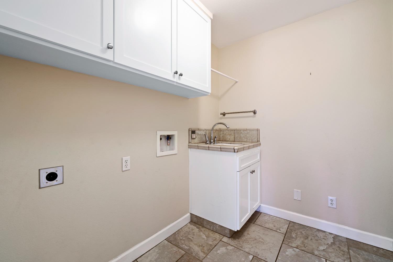 10724 Ferguson Road Clovis, CA 93619 - Photo 30 of 69 Gallery Image 30