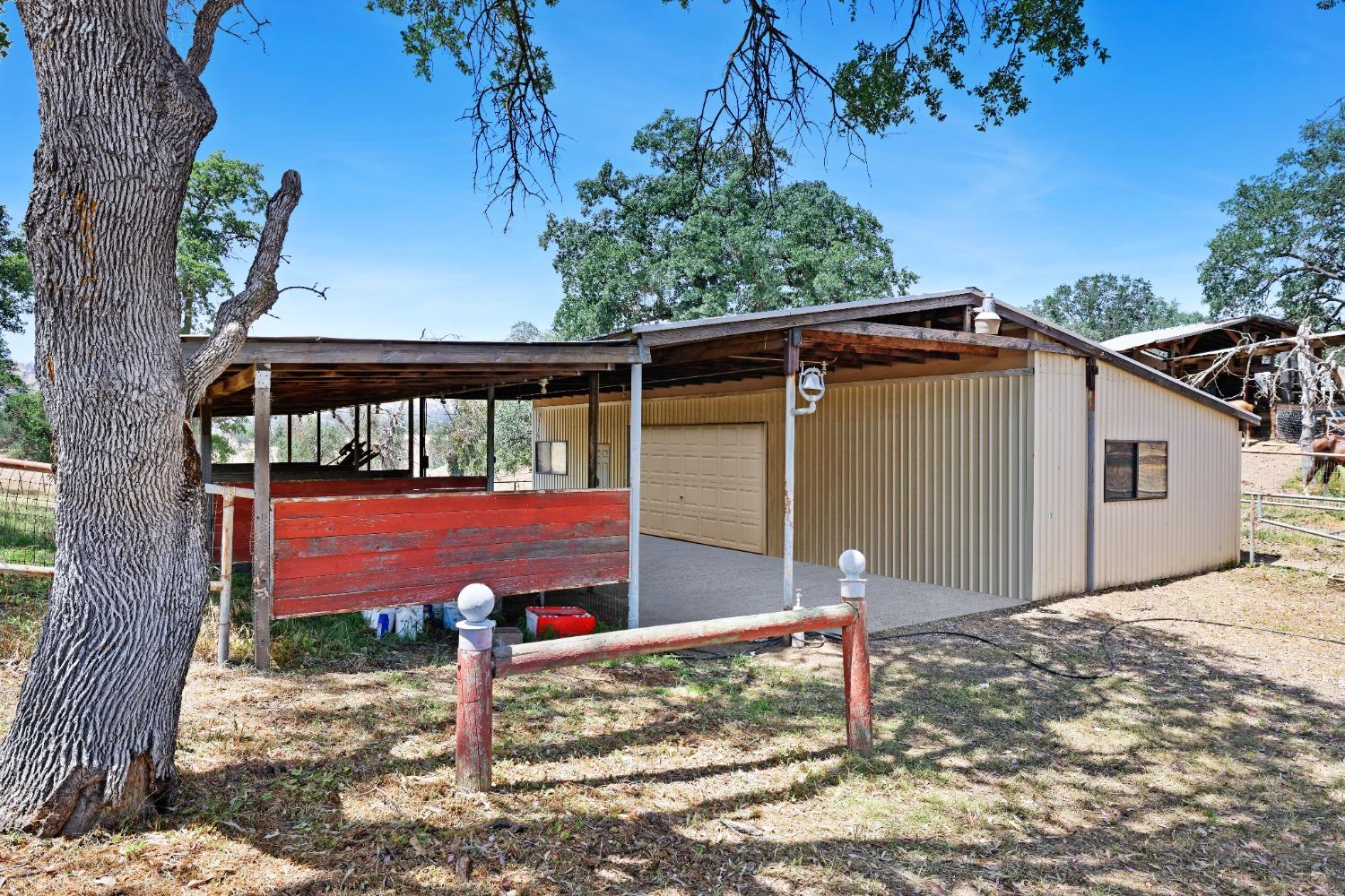 10724 Ferguson Road Clovis, CA 93619 - Photo 52 of 69 Gallery Image 52