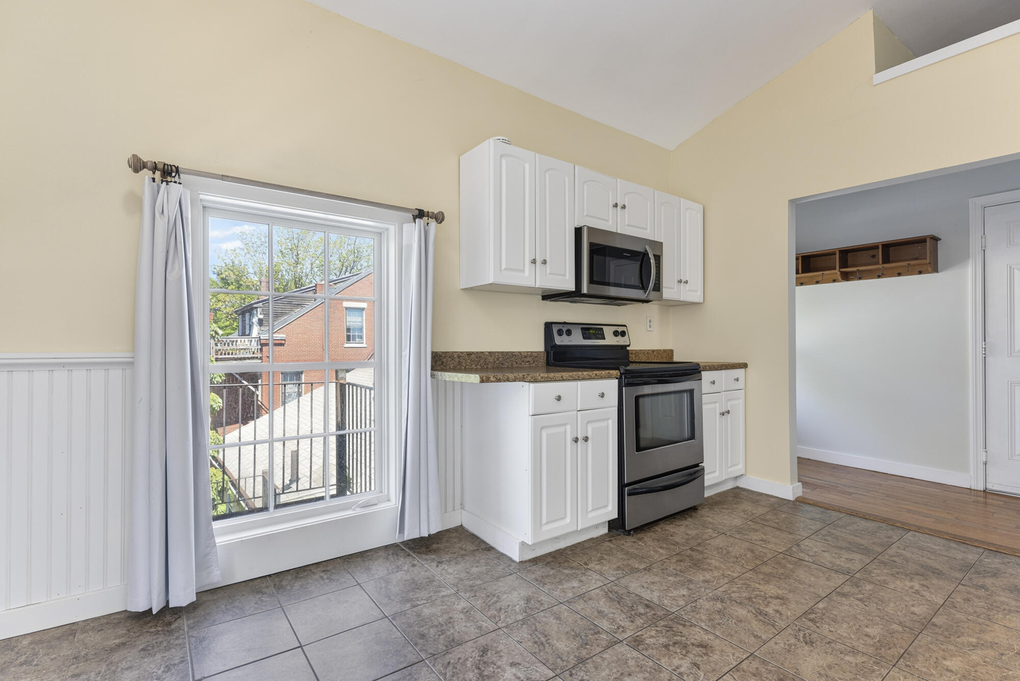 169 Danforth Street, Unit 5 Portland, ME 04102 - Photo 14 of 29 Kitchen