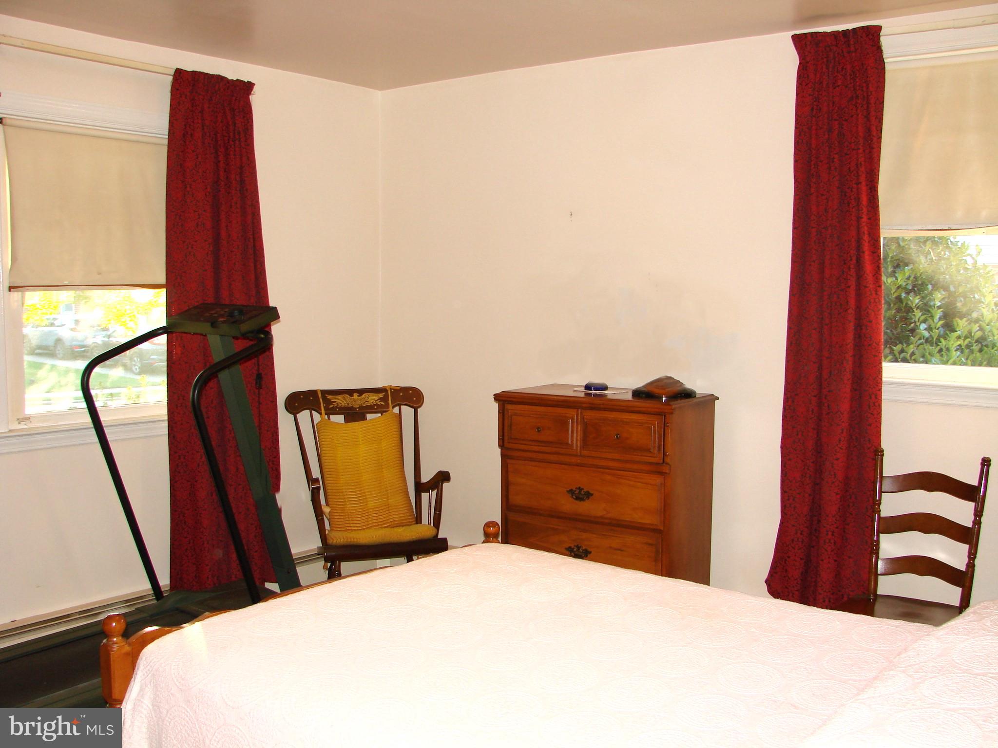 9 Lawnton Road Norristown, PA 19401 - Photo 13 of 18