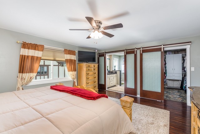 8516 Creekside Lane Darien, IL 60561 - Photo 15 of 30