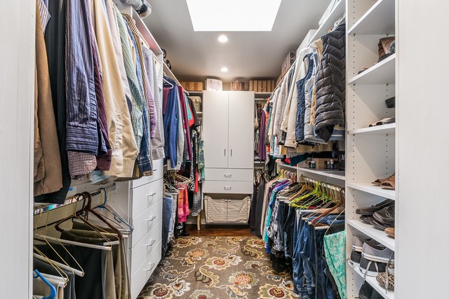 8516 Creekside Lane Darien, IL 60561 - Photo 17 of 30