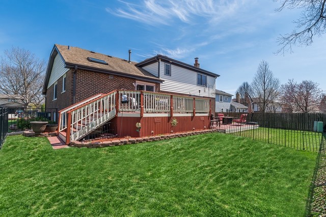 8516 Creekside Lane Darien, IL 60561 - Photo 27 of 30