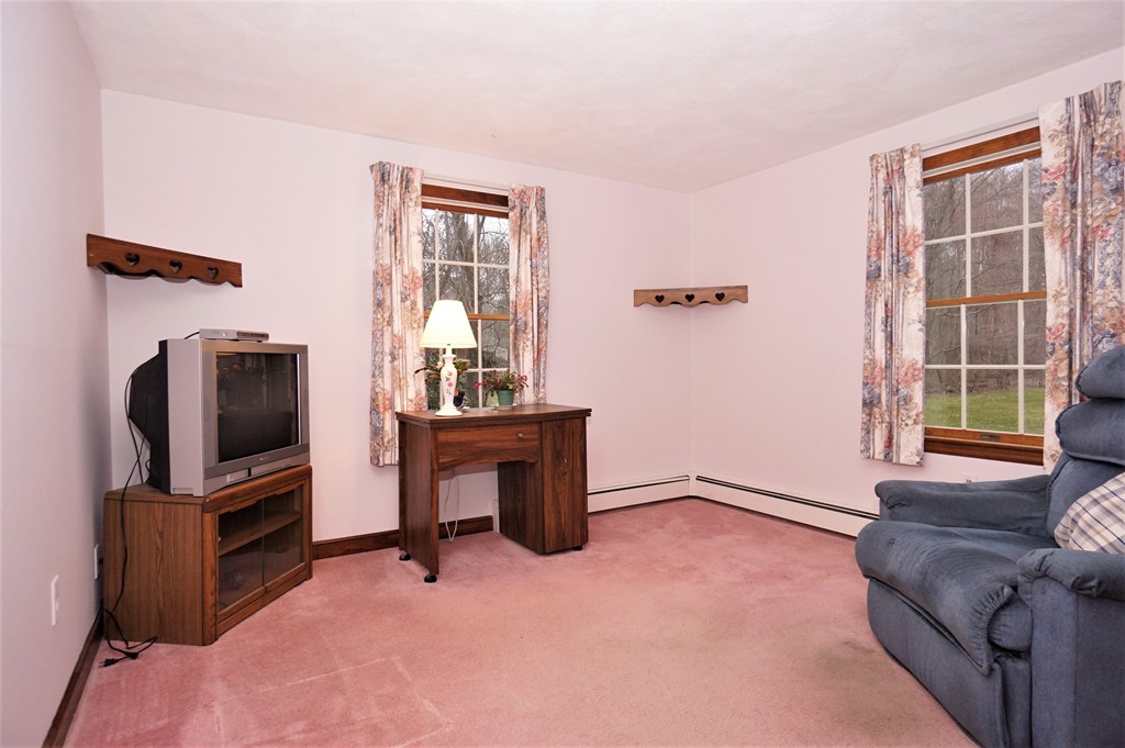 8 Teresa Road Hopkinton, MA 01748 - Photo 11 of 30 Gallery Image 11