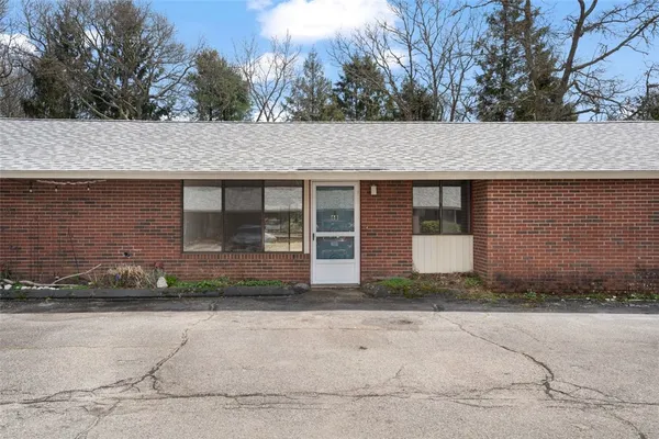 $269,900 | 47 Kingsland Court, Unit 6B, Charlestown, RI 02813