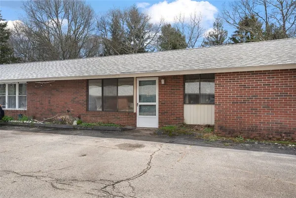 $269,900 | 47 Kingsland Court, Unit 6B, Charlestown, RI 02813