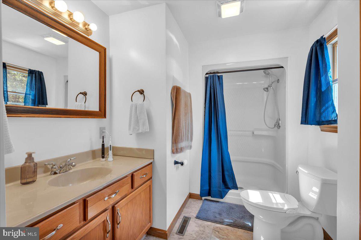 195 Carlisle Place Road Leesburg, NJ 08327 - Photo 19 of 49