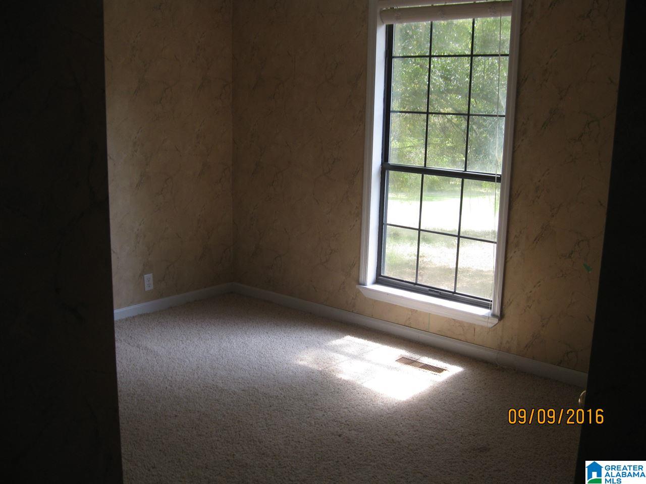 434 Spring Trail Warrior, AL 35180 - Photo 9 of 10