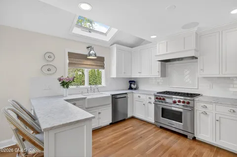 $1,795,000 | 20 Ridge Road, Cos Cob, CT 06807