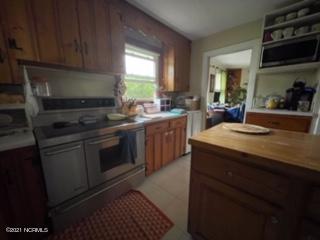 2339 Shirley Road Wilmington, NC 28405 - Photo 5 of 17 IMG_5138