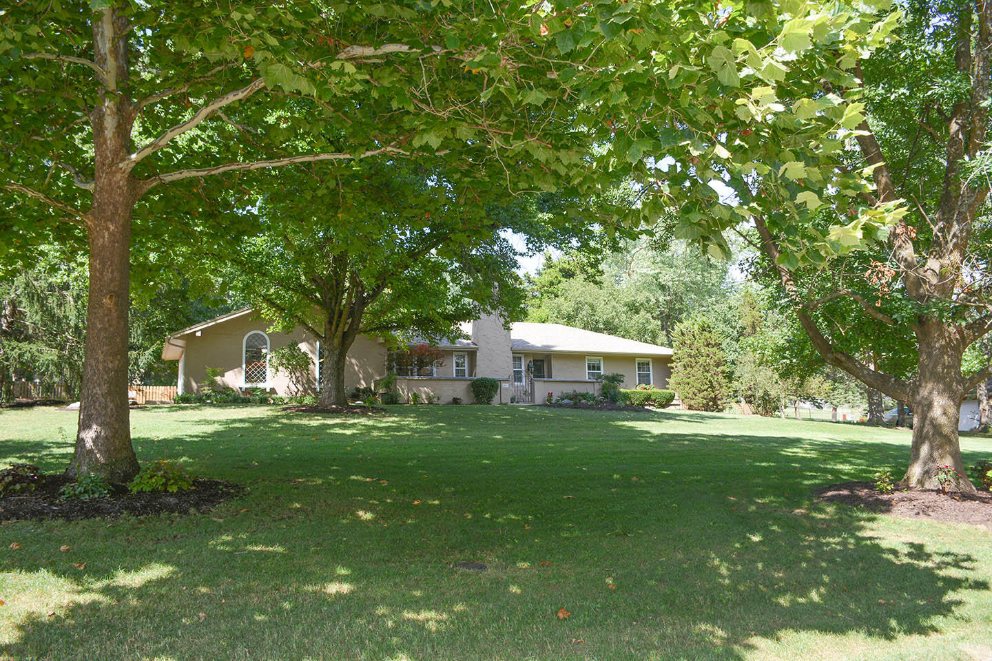 5653 East Meadowmere Street Springfield, MO 65809 - Photo 1 of 1 DSC_6968
