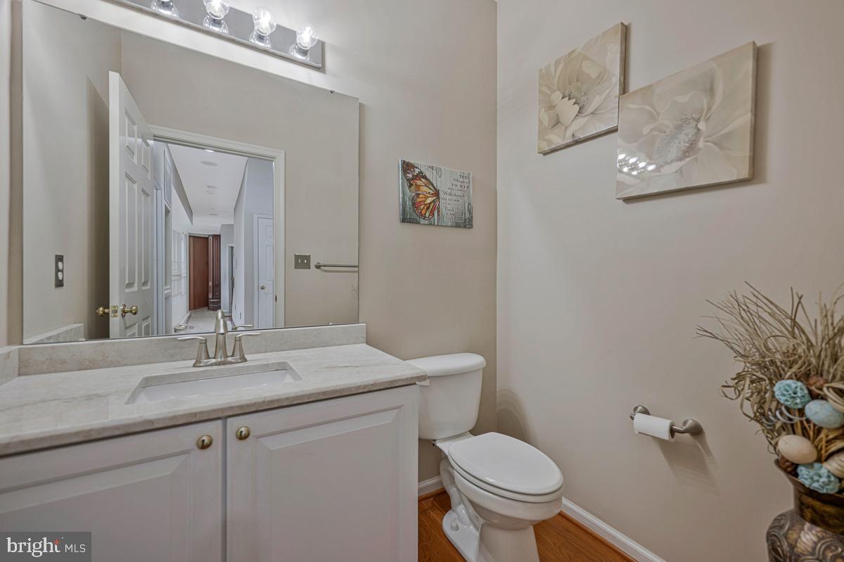 1117 Horizon View Place Accokeek, MD 20607 - Photo 26 of 59 Elegant bathroom with serene decor.
