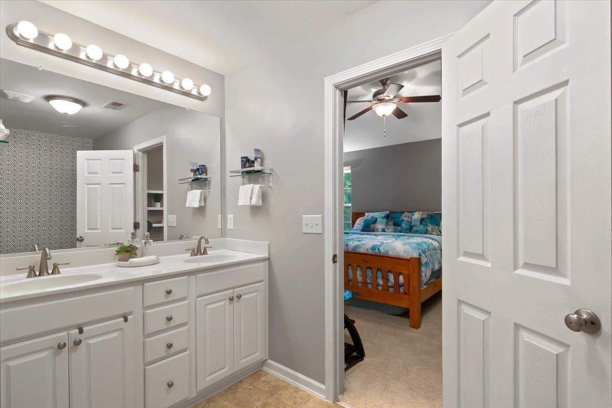 3005 Winding Waters Way Raleigh, NC 27614 - Photo 20 of 34 Master Bath/Spa