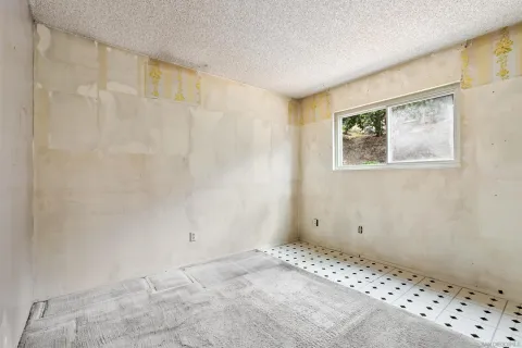 $995,000 | 7225 Laura Court, San Diego, CA 92120