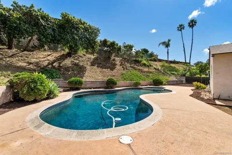 $995,000 | 7225 Laura Court, San Diego, CA 92120