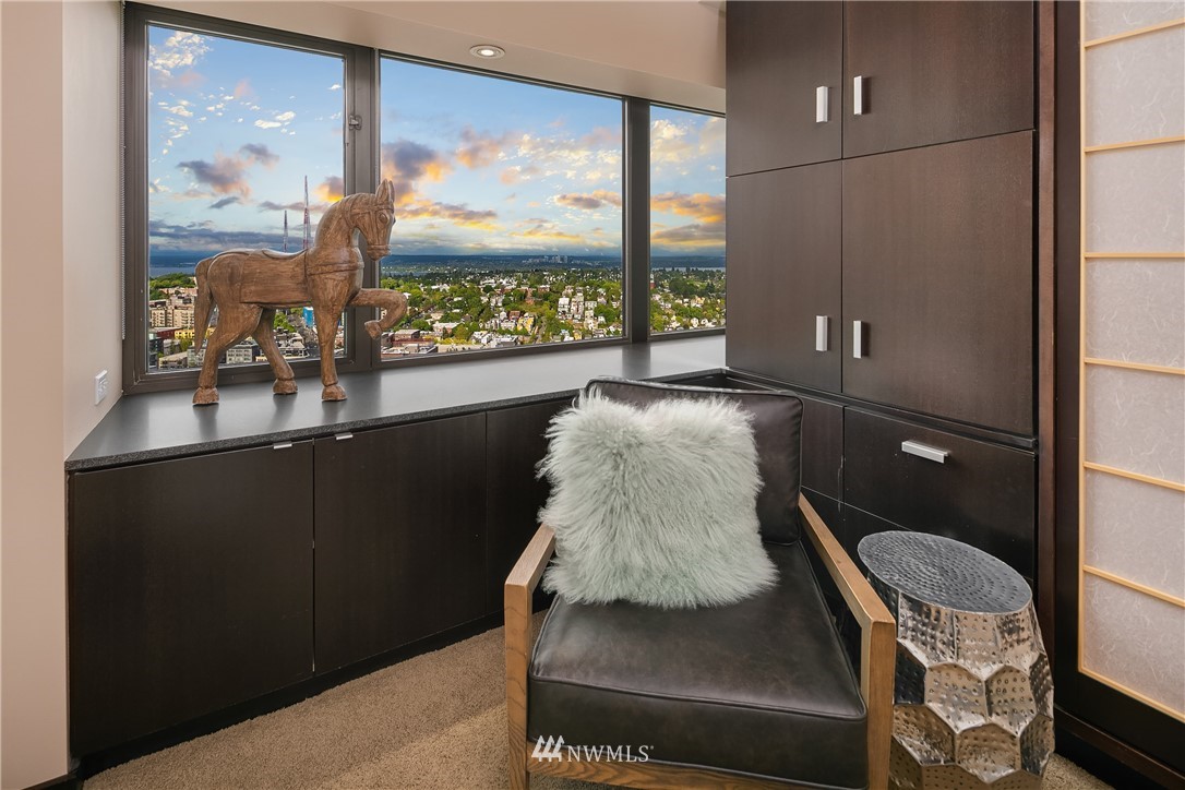 1301 Spring Street, Unit 29H Seattle, WA 98104 - Photo 14 of 29