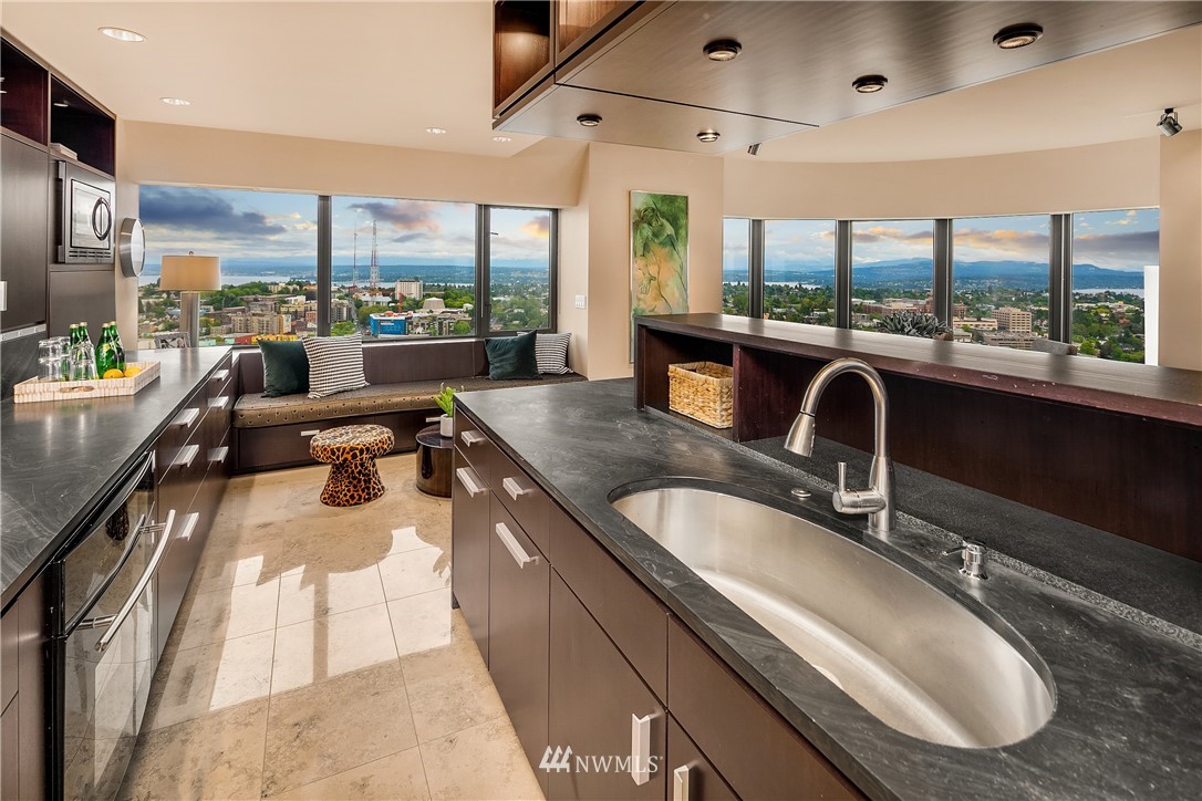 1301 Spring Street, Unit 29H Seattle, WA 98104 - Photo 22 of 29