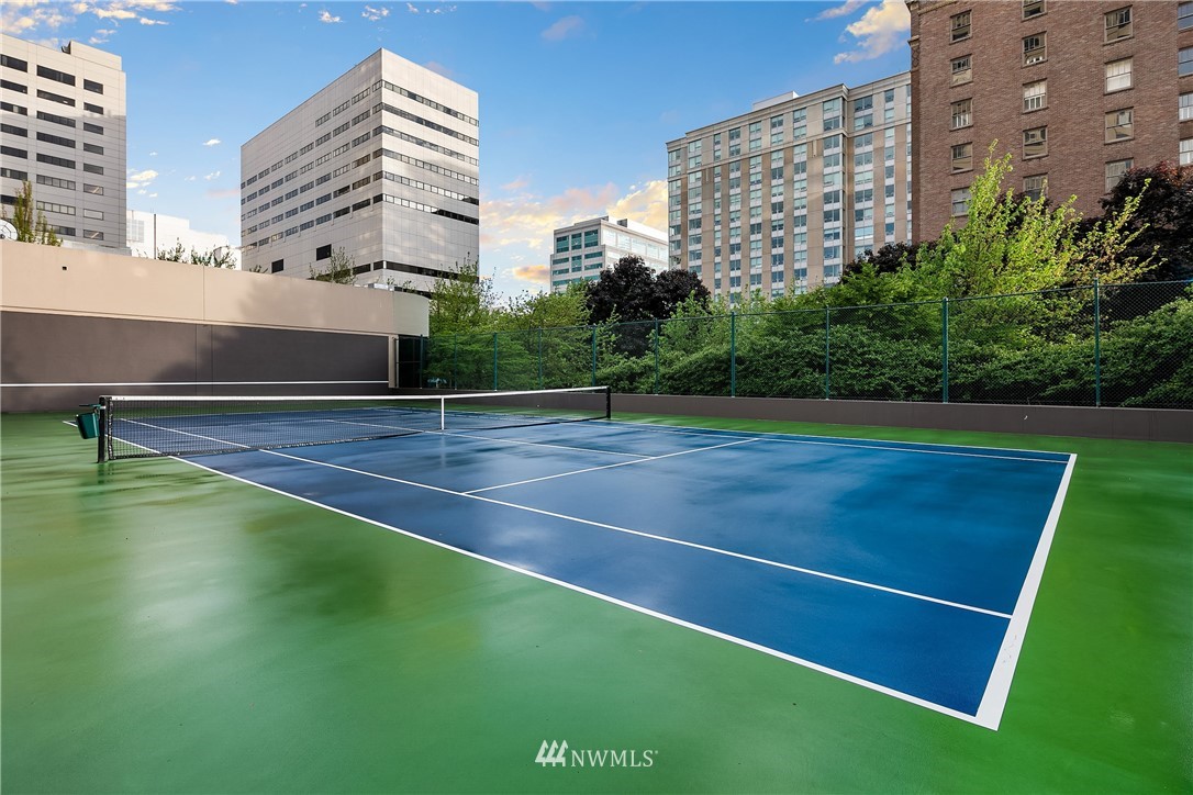 1301 Spring Street, Unit 29H Seattle, WA 98104 - Photo 29 of 29