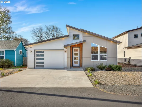 $474,500 | 201 24th Street Northeast, Long Beach, WA 98631