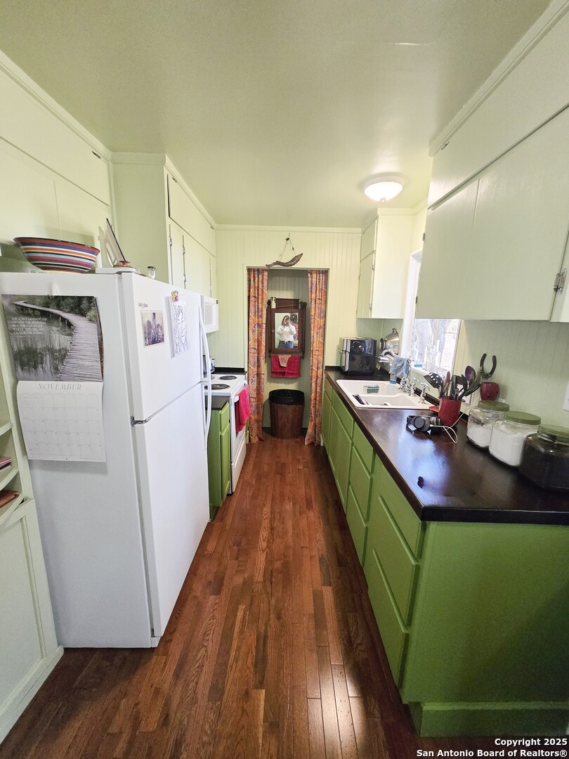 5564 Farm To Market Road 1103 Schertz, TX 78108 - Photo 11 of 35 a room with furniture a rug and a window