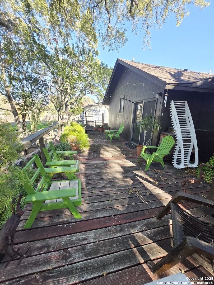 5564 Farm To Market Road 1103 Schertz, TX 78108 - Photo 27 of 35 a front view of a house with garden