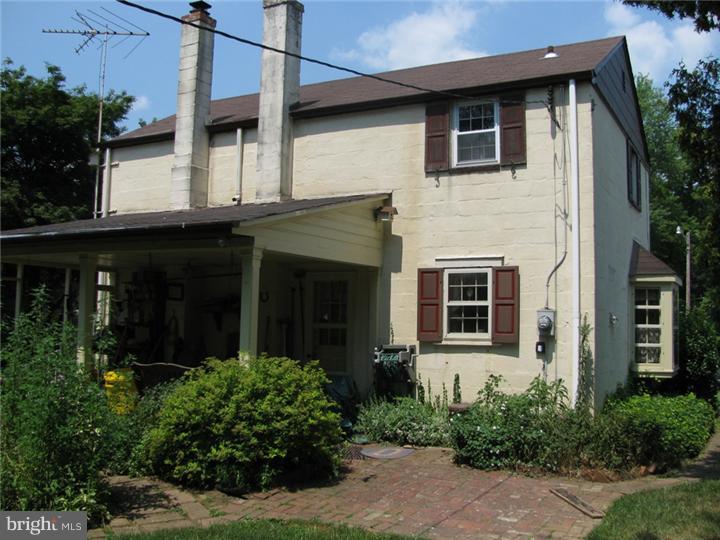 124 Redford Road Oreland, PA 19075 - Photo 22 of 24 Exterior Back