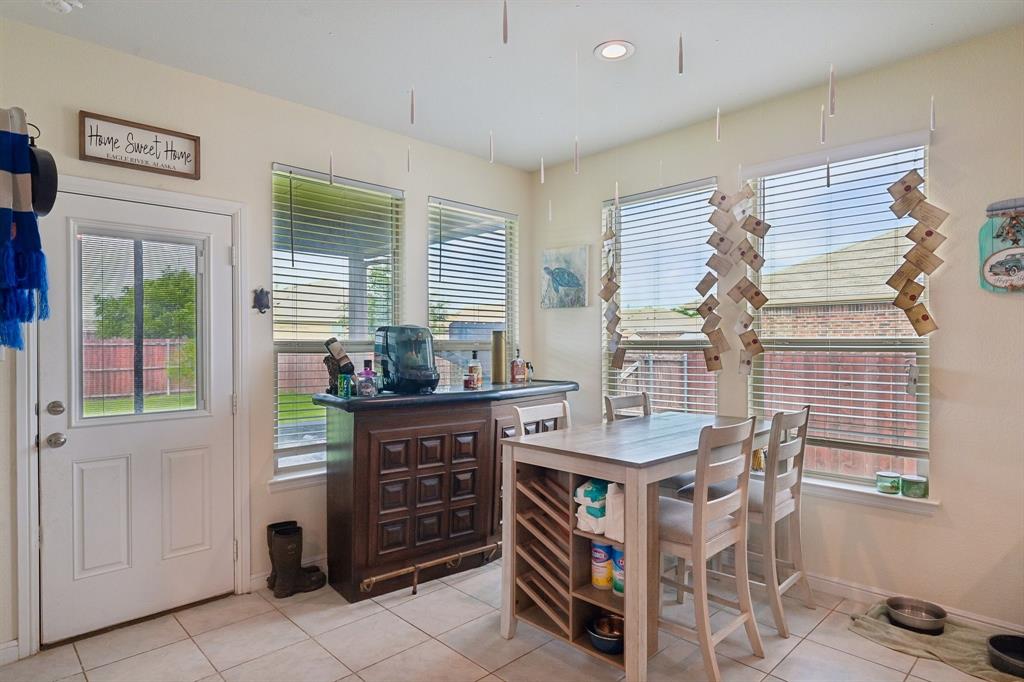 439 Helm Lane Azle, TX 76020 - Photo 18 of 40