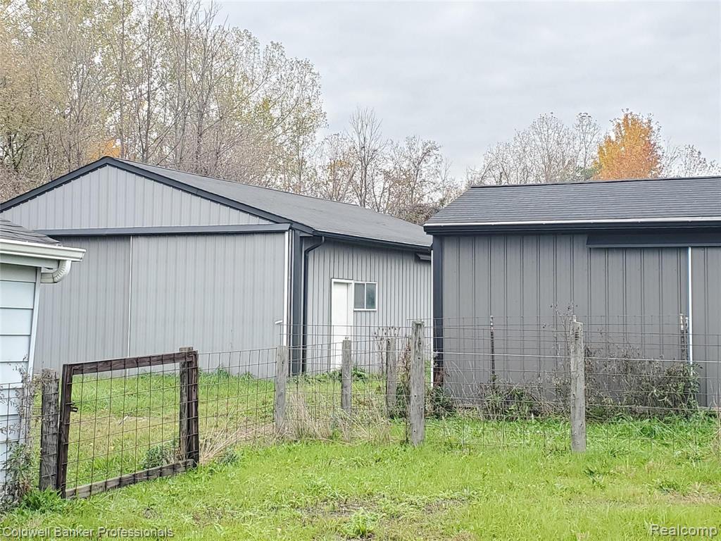 44 North Elba Road Lapeer, MI 48446 - Photo 10 of 11